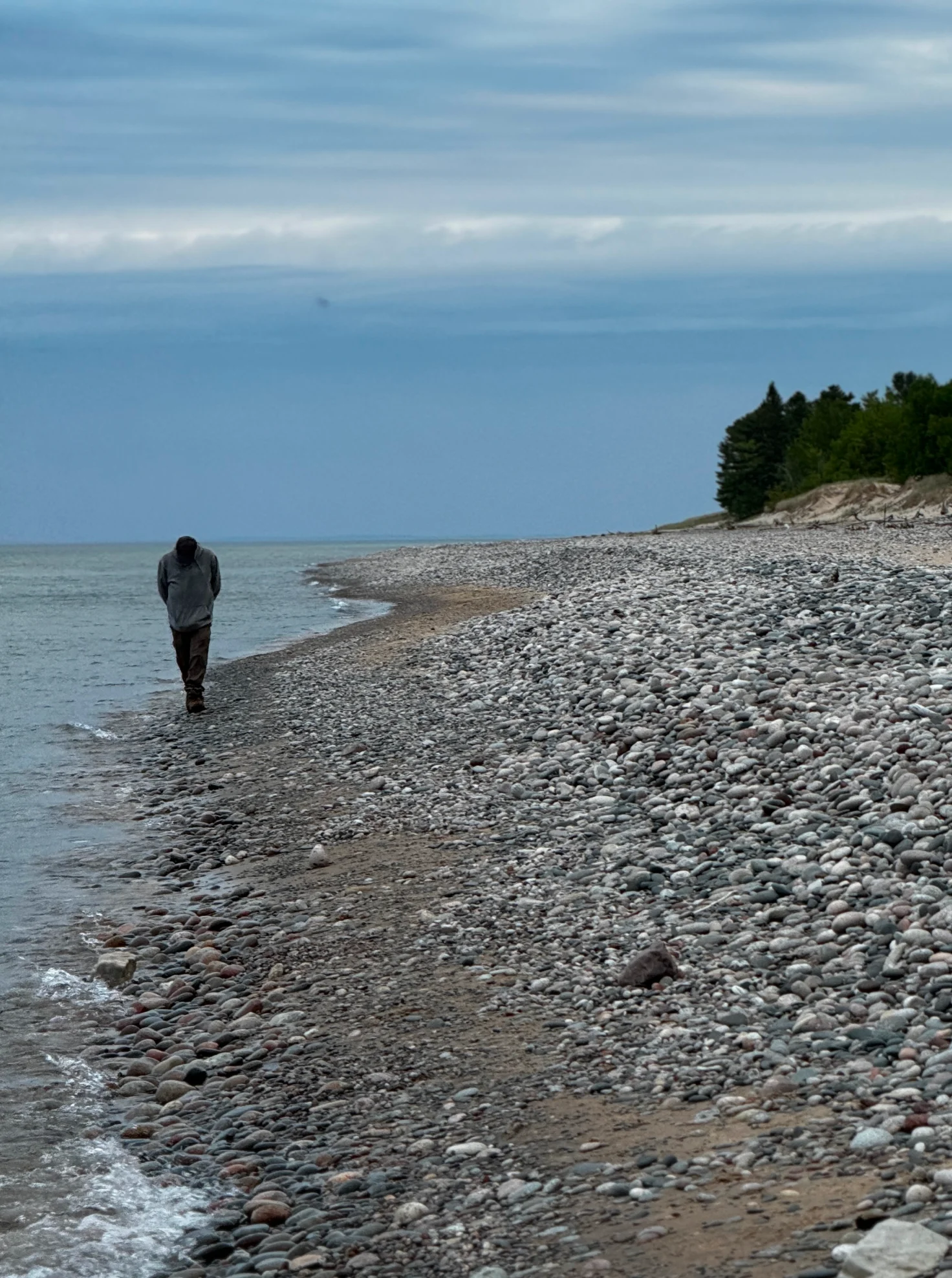 discover-bg-06-Dkj3A9nG.webp